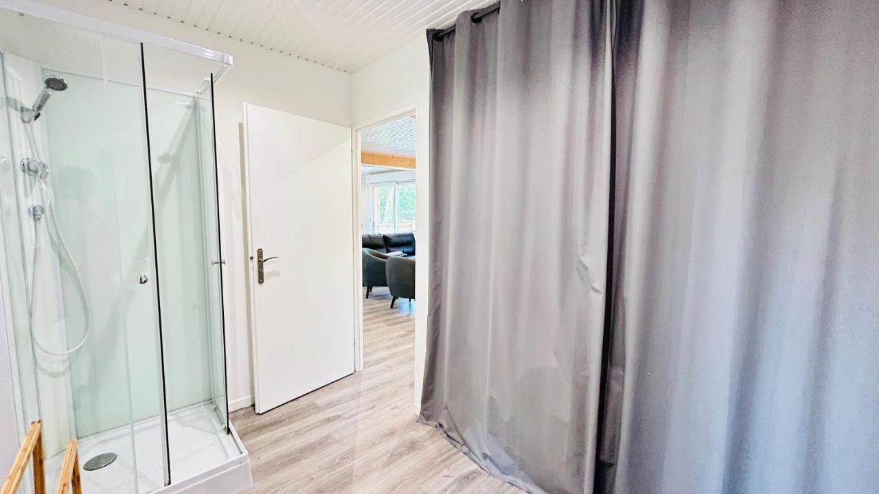 Chalet Avec Terrasse Sur Pilotis Vue Sur L'Etang รู ภายนอก รูปภาพ